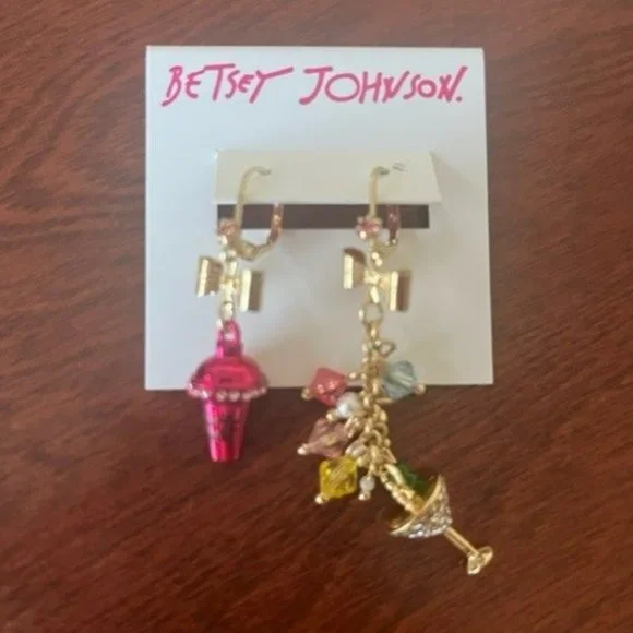 Betsey Johnson Mix Match Martini & Shaker Drop Earrings - NWT - Picture 5 of 7